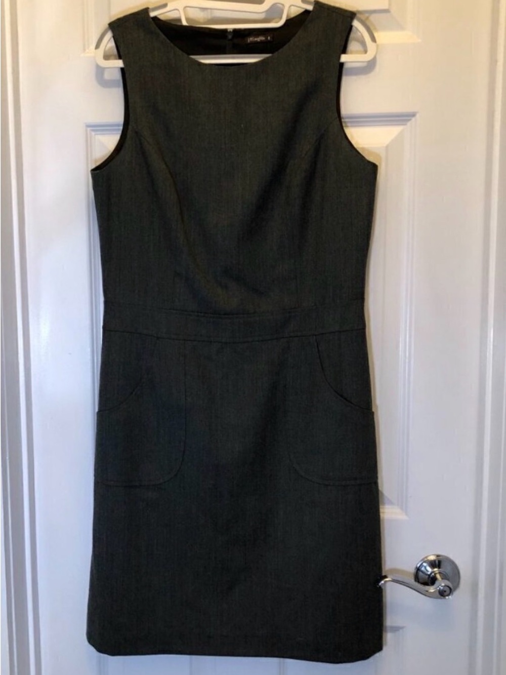 J. McLaughlin Green Sleeveless Shift Dress w/ Pockets Size 8